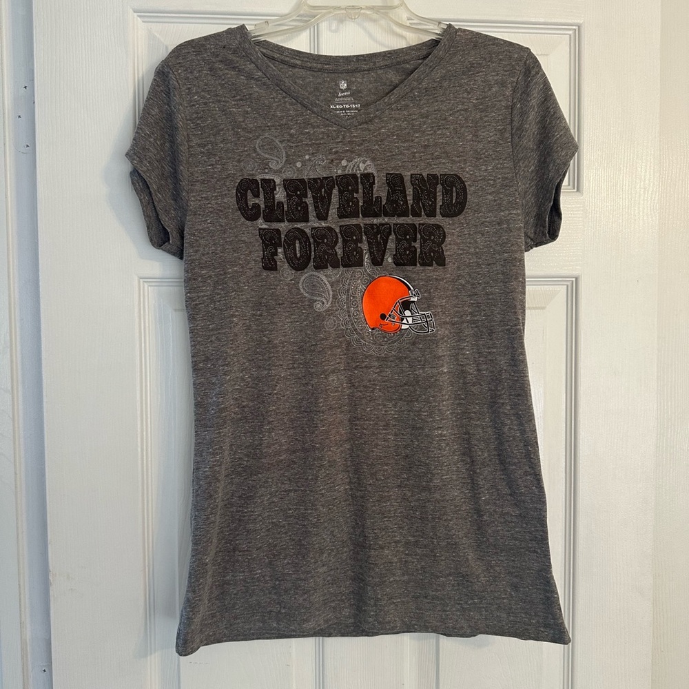 NWT  Cleveland Forever T-Shirt